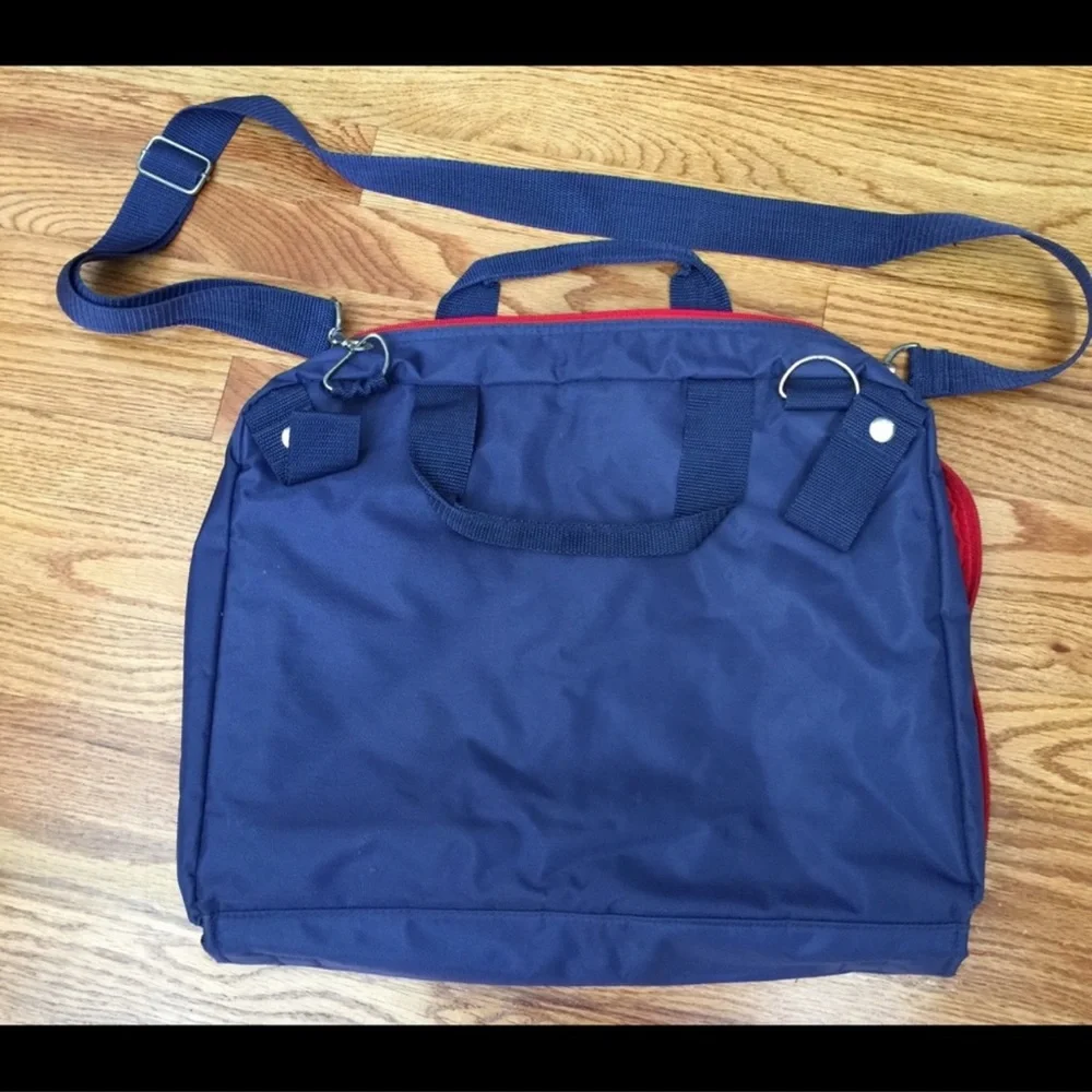 Disney Winnie The Pooh Blue Red Nylon Diaper Bag - Picture 4 of 6